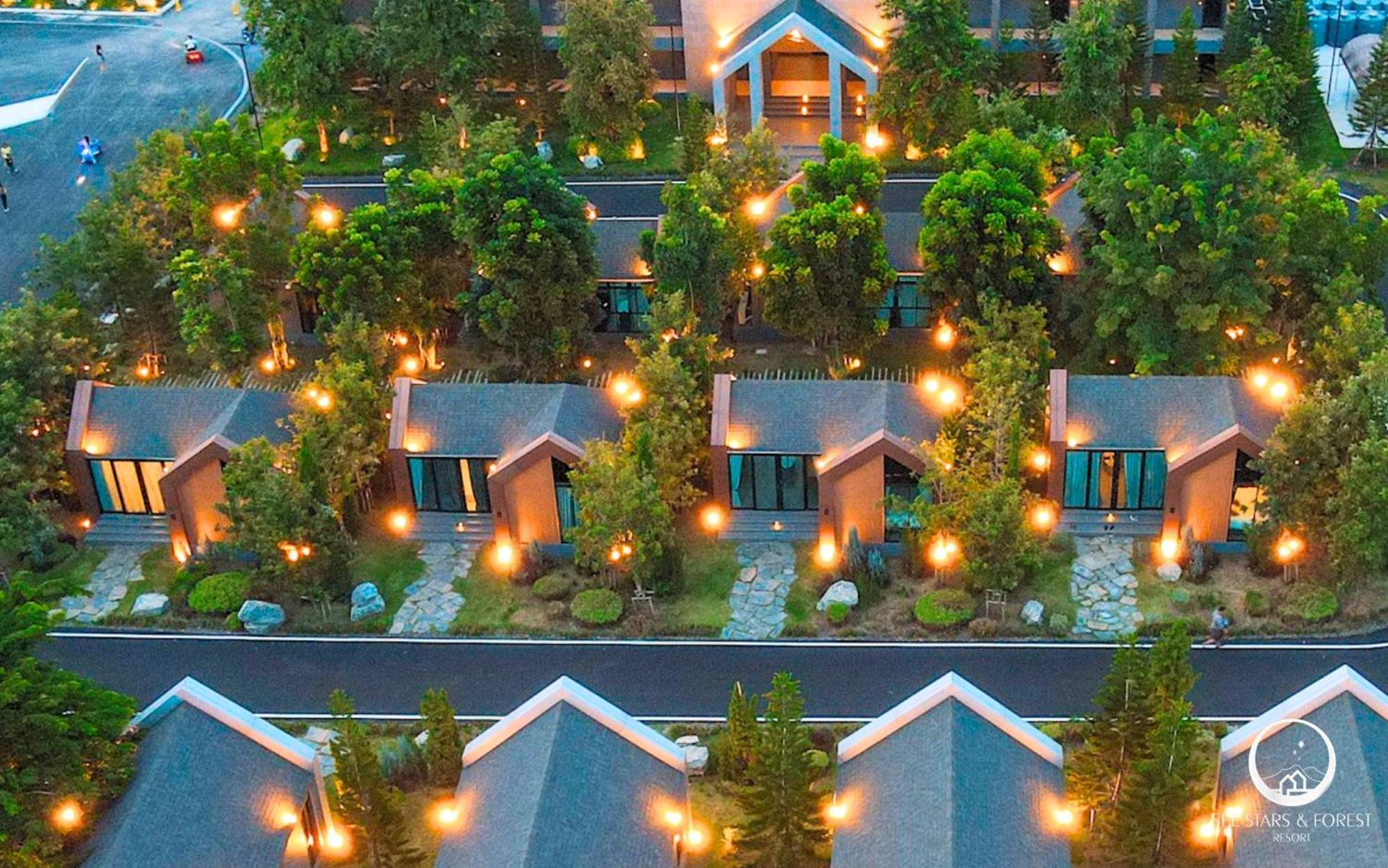 Amphoe Sawang Daen Din See Stars & Forest Resort מראה חיצוני תמונה