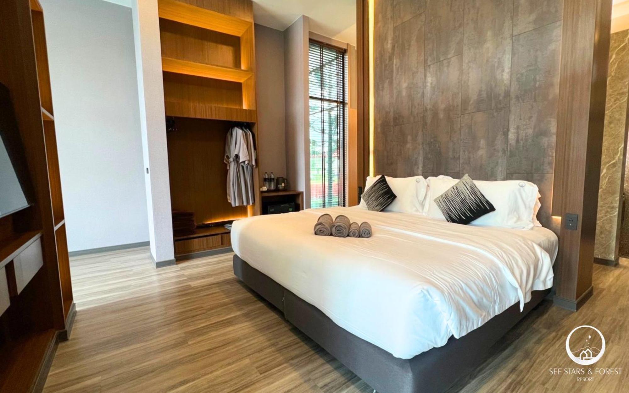 Amphoe Sawang Daen Din See Stars & Forest Resort מראה חיצוני תמונה